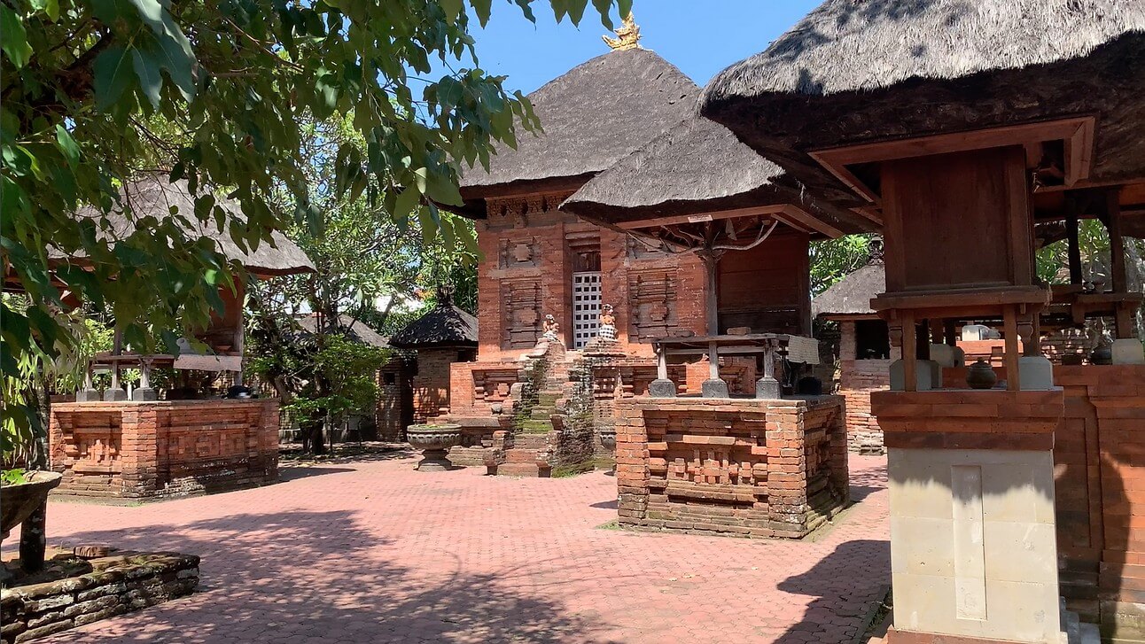 Pura Maospahit Denpasar