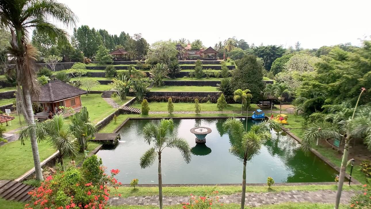 Pura Narmada Lombok