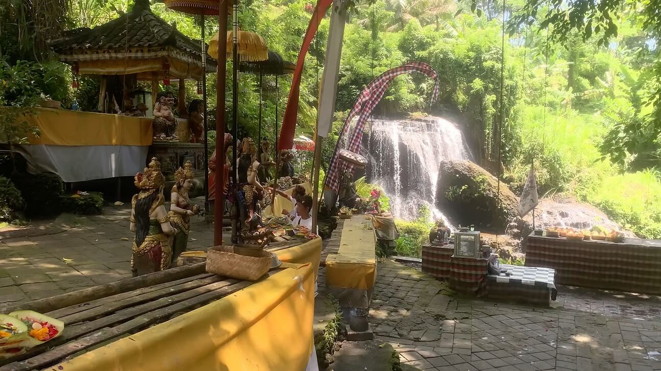 Pura Taman Beji Griya Badung