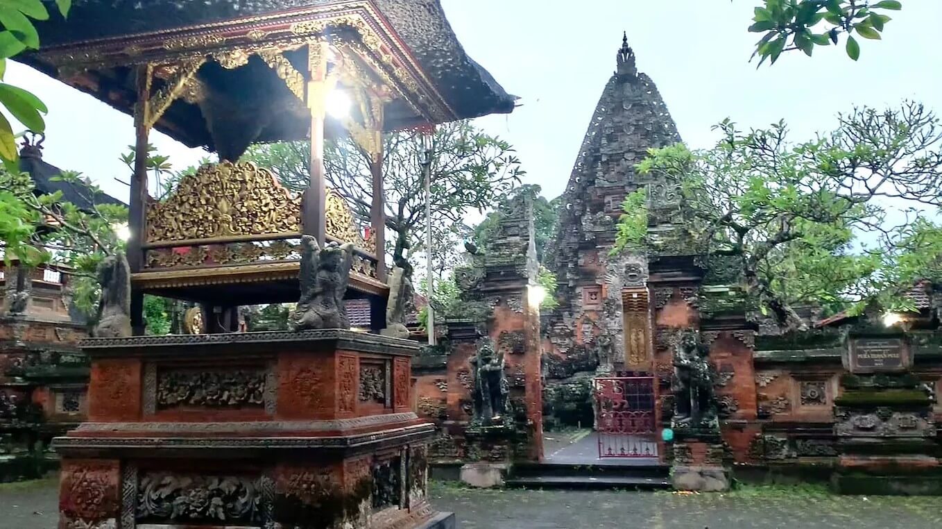 Pura Taman Pule