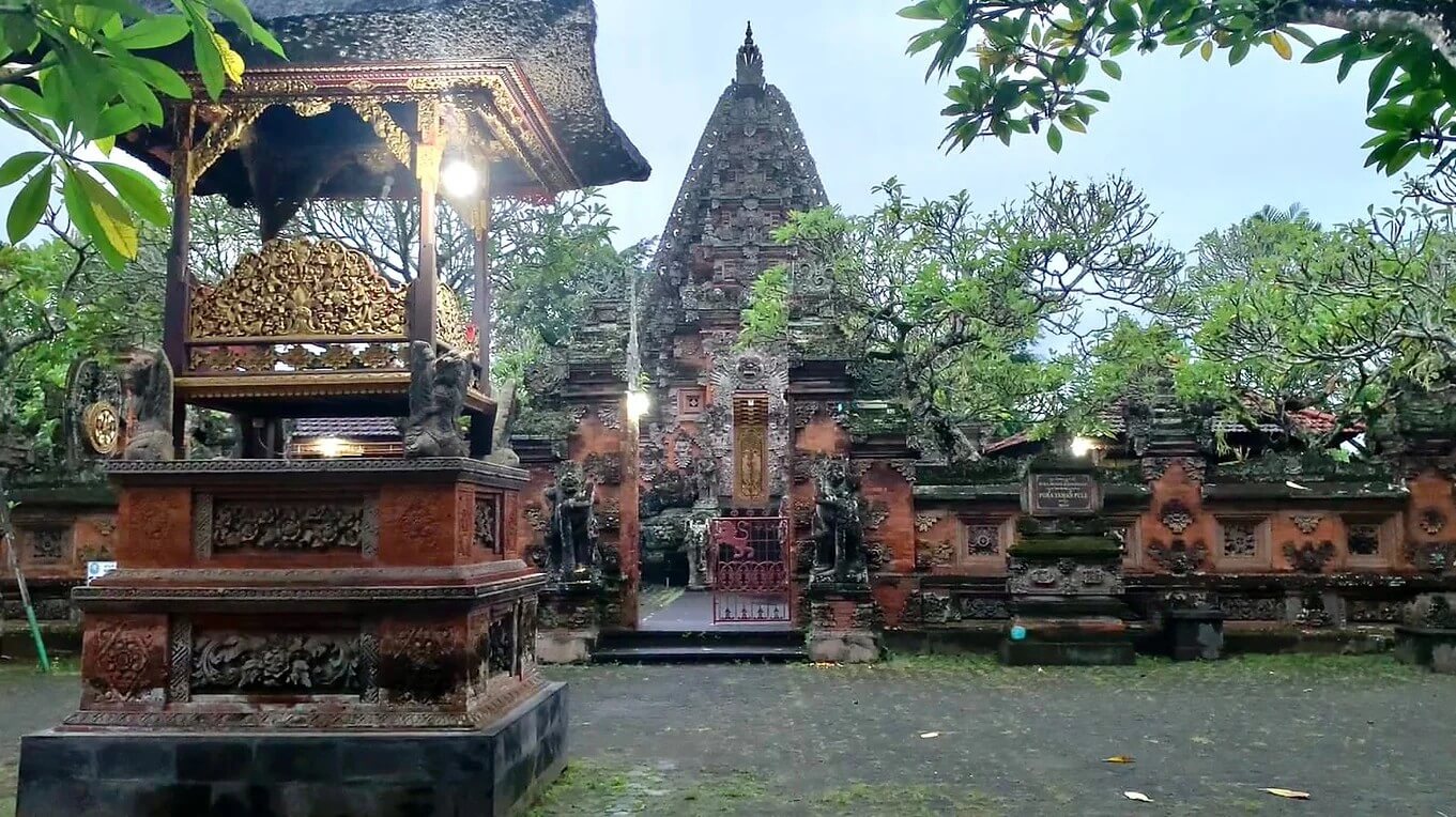 Pura Taman Pule