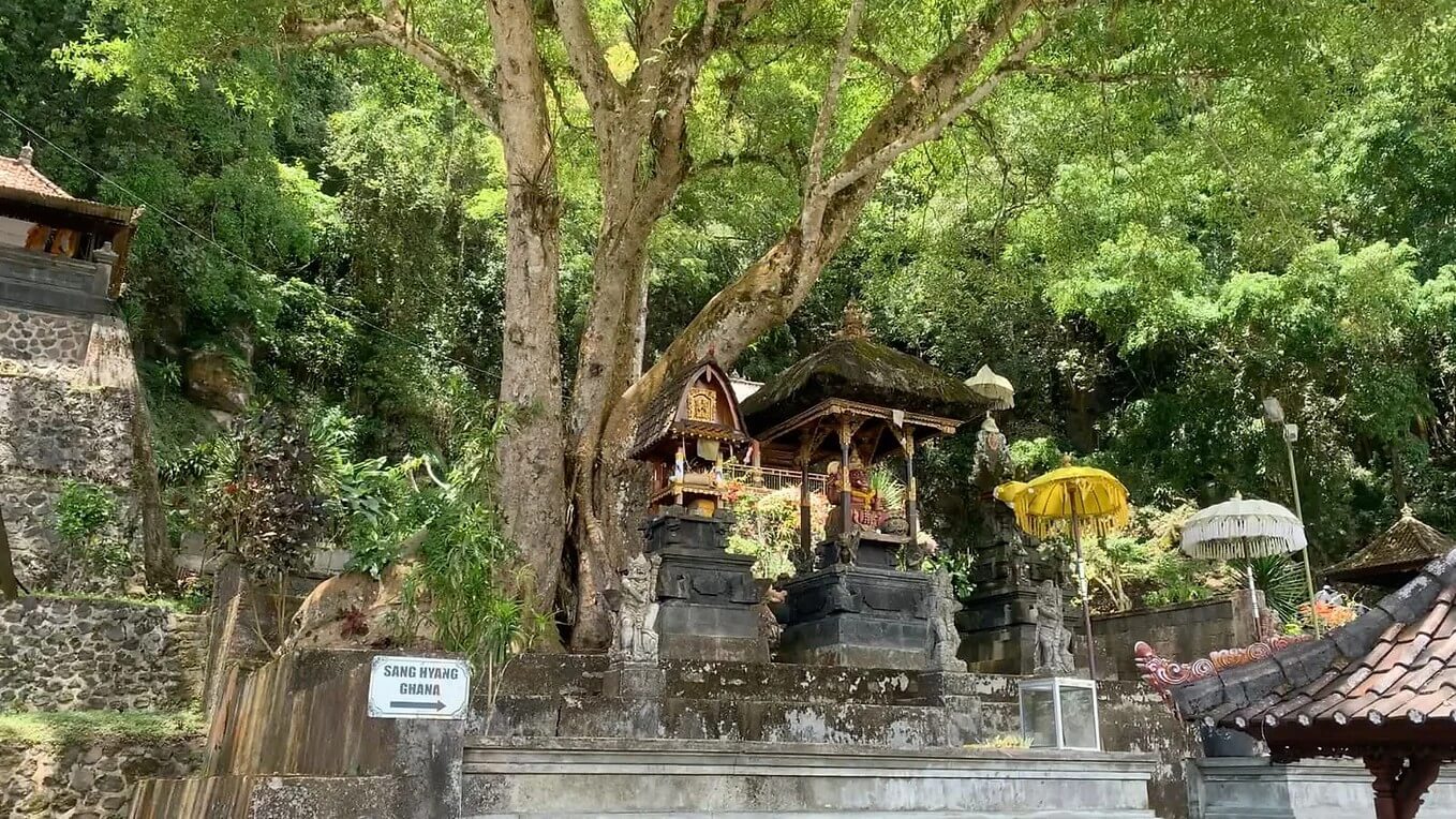 Pura Tap Sai Karangasem